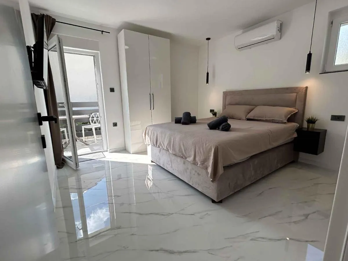 Holiday Home In Baska - Insel Krk 44604 Croatia